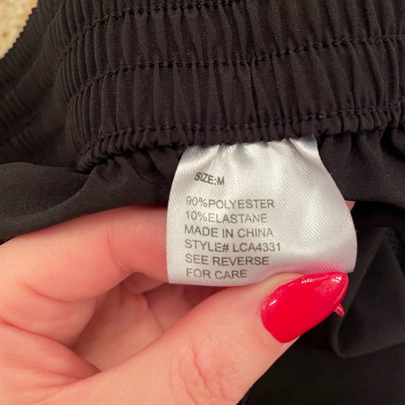 Innerlight Surf Shop Shorts 🏄‍♀️ - Picture 3 of 3